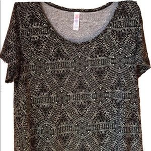 NWOT LuLaRoe Classic T